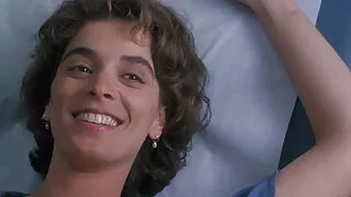 Busty اور لچکدار سنہرے فیلم سکسی عربی جدید بالوں والی کرشمہ Cappelli fucks الٹا