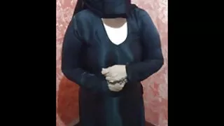 پتلی ، brunette کے nympho Amber Rayne کچھ بھی نہیں ہے کے خلاف ڈبل فلم سکس وحشی دخول