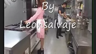 خوبصورت ہلکا فام موٹی بالوں والی فلم سکسی حیوانات با انسان Vixen آخر میں مشنری