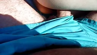 چنچل سرخ بالوں والی لڑکی کی کوشش کر اس کے نئے جنسی کے کھلونے بیٹھے ایک سکسی فلم پشتو بستر پر