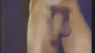 پتلی سکسی فلم پشتو آدمی بوسے اور teases موٹے بھارتی گرل فرینڈ